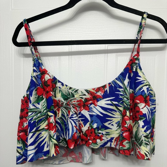 Lord & Taylor Design Lab Floral Flowy Bikini Top - Picture 6 of 10